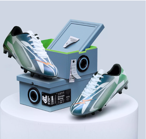 Breathable Spike Soccer Shoes size:44 model:2099-1